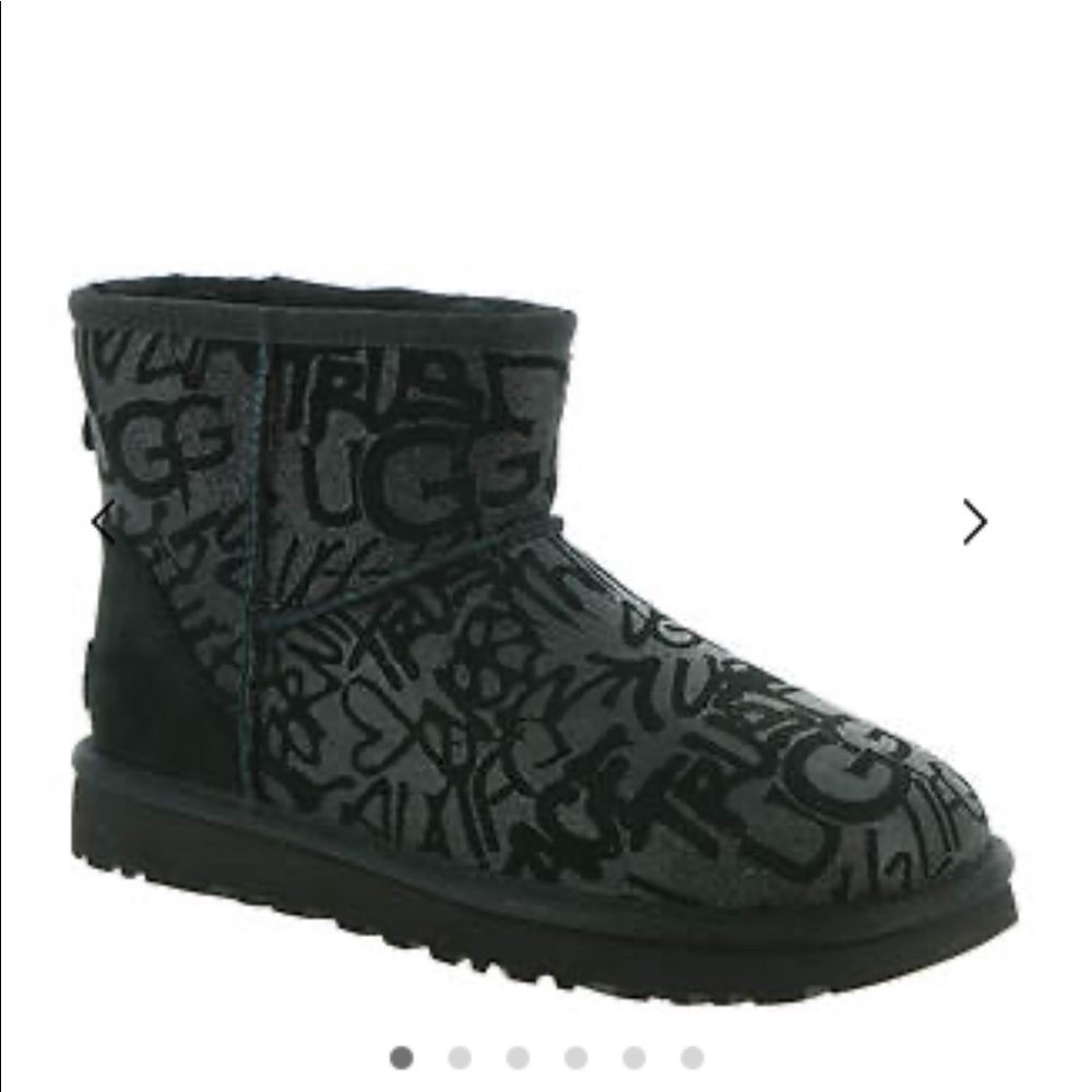 New Never Worn UGG® Classic Mini Sparkle Graffiti